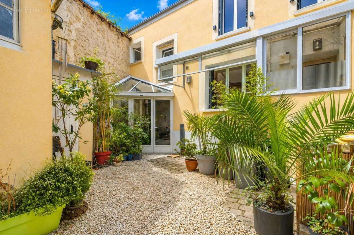 Maison à CONFLANS-SAINTE-HONORINE