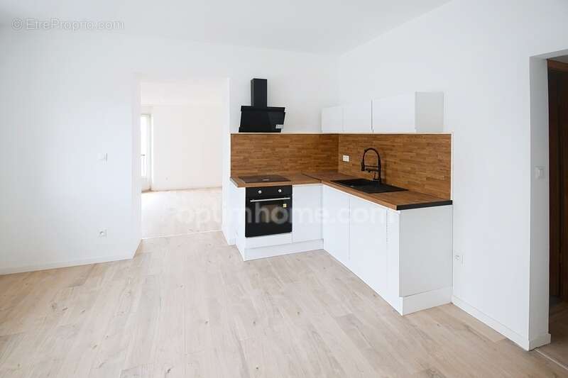 Appartement à LEXY