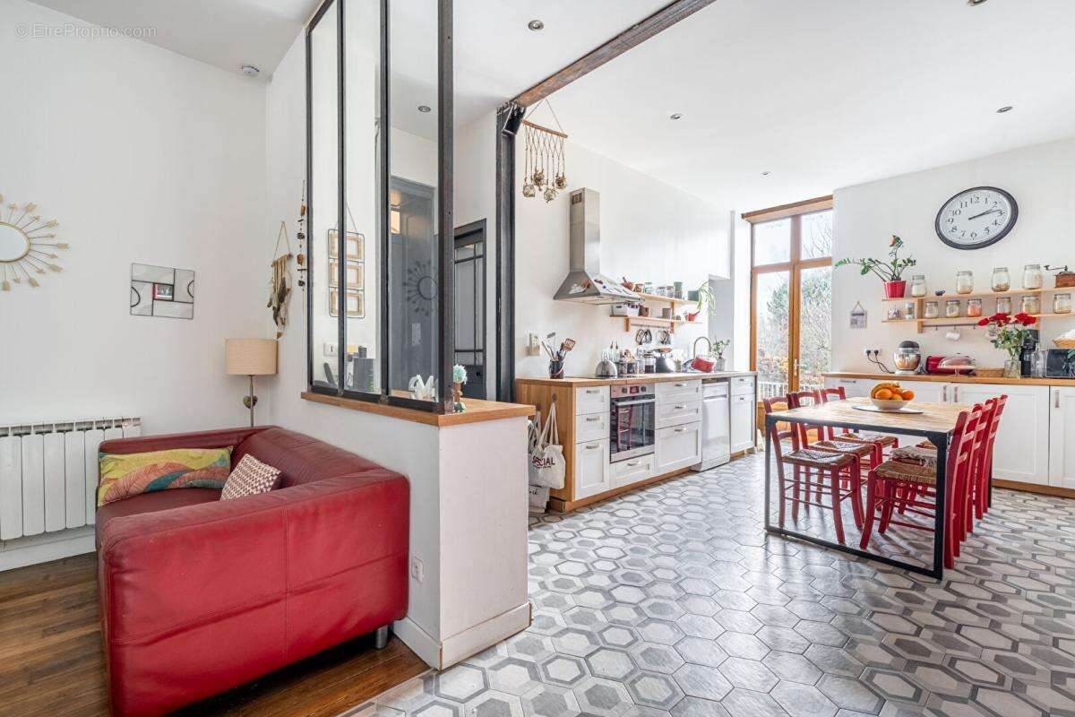 Appartement à VILLEFRANCHE-SUR-SAONE
