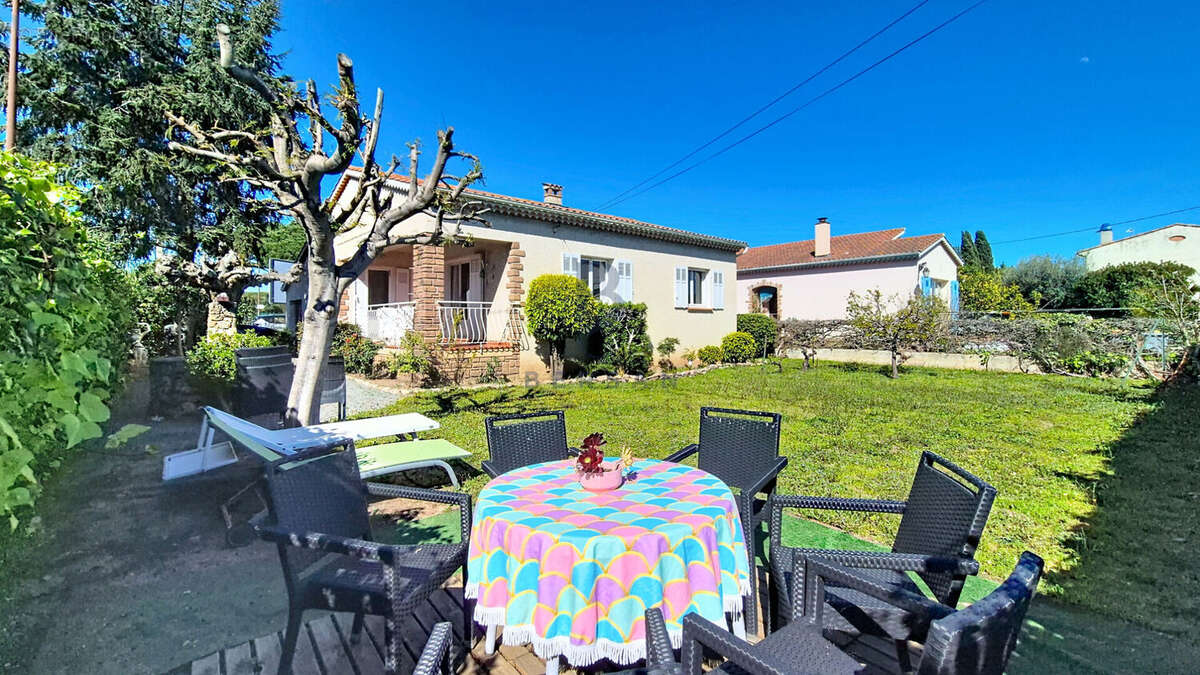 Maison à FREJUS
