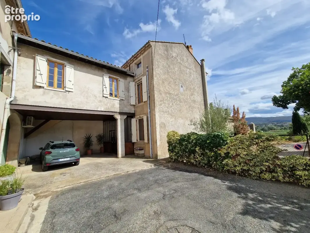 Photo Maison à Blomac au prix de 185 000€
