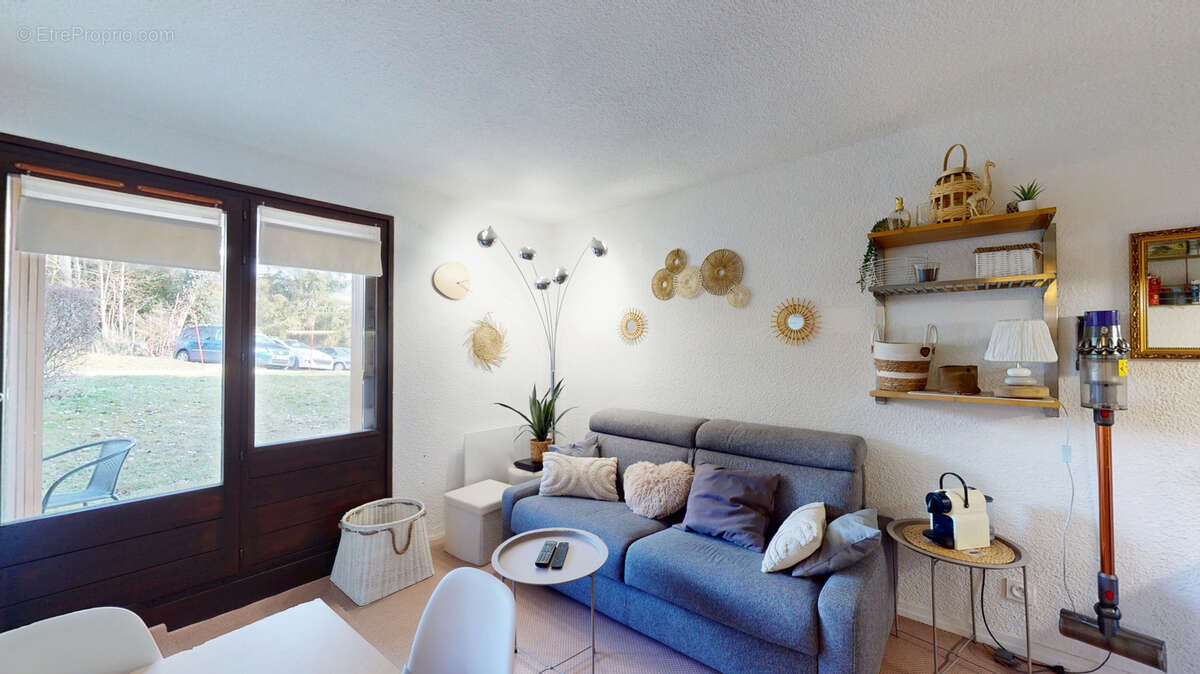 Appartement à ONNION