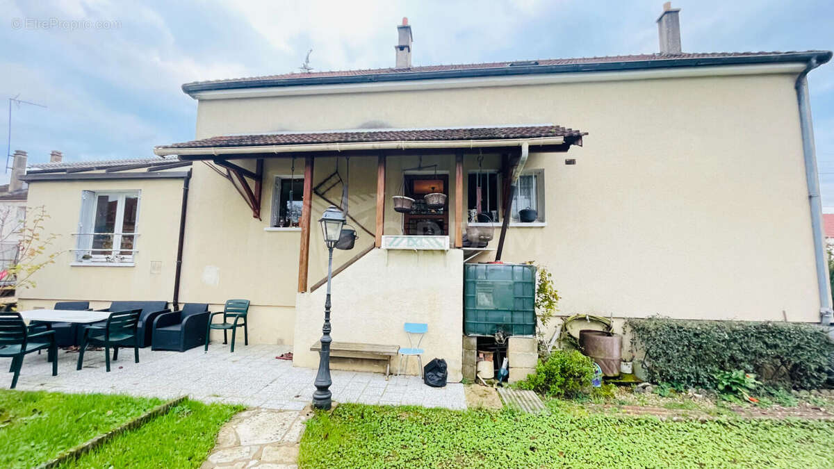 Maison à CHABLIS