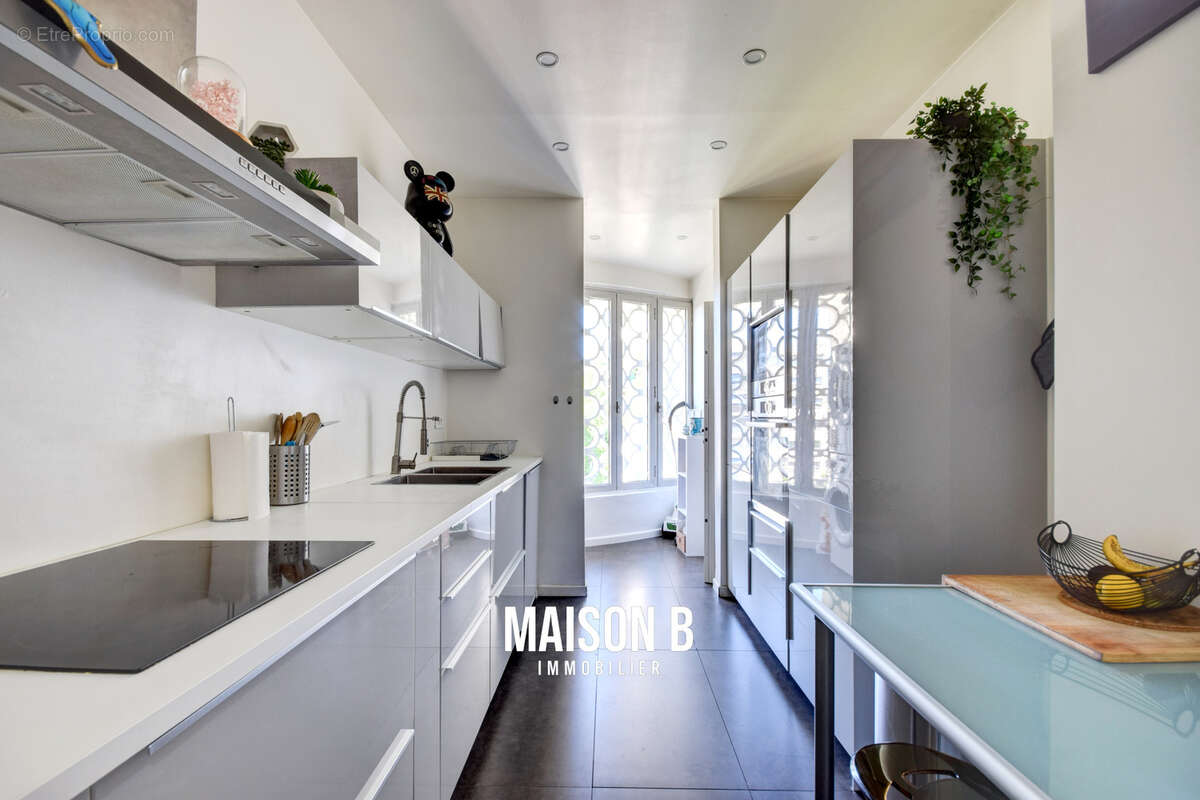 Appartement à MARSEILLE-8E