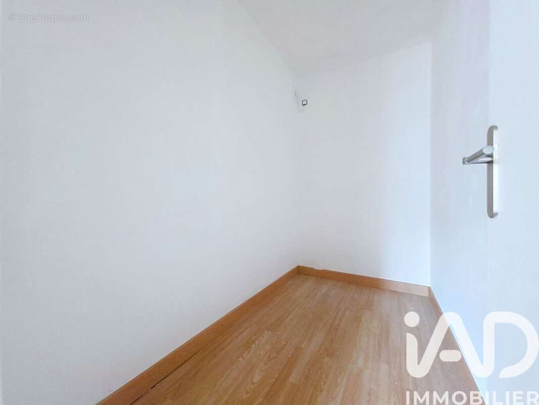 Appartement 50 m² à Ozoir-La-Ferriere  - photo 6