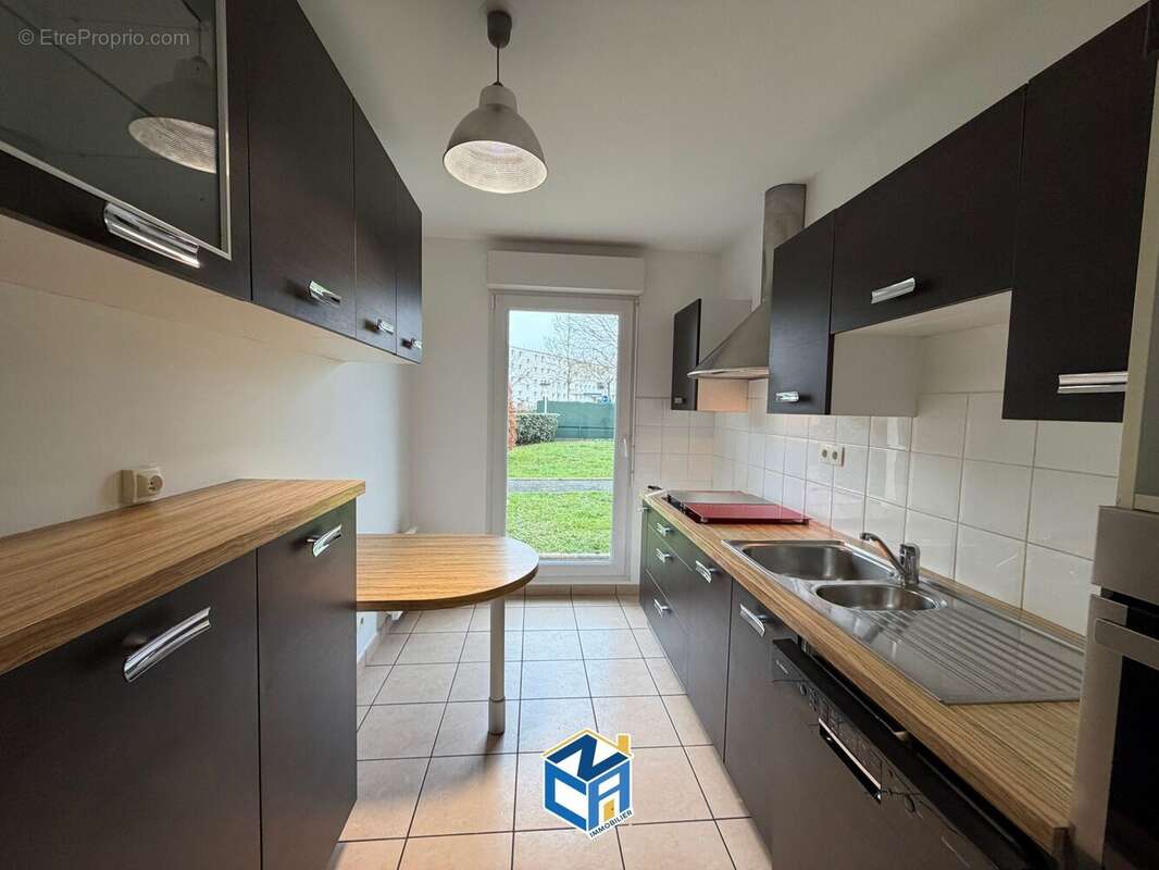 Appartement à SAINT-CYR-SUR-LOIRE