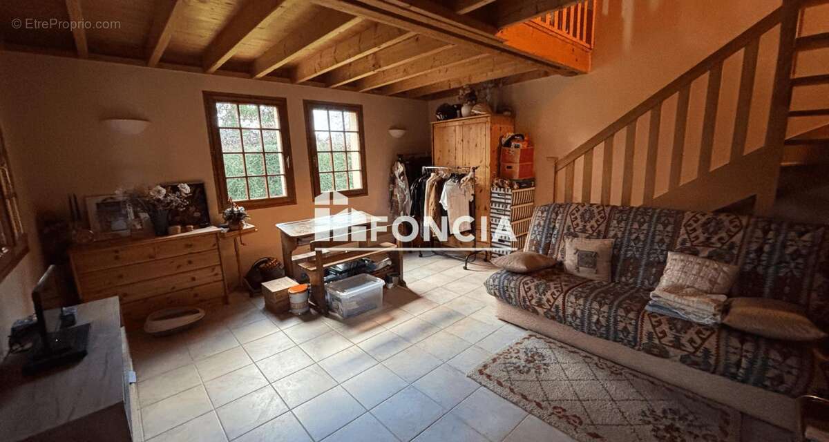 Maison à LE VAL-DAVID