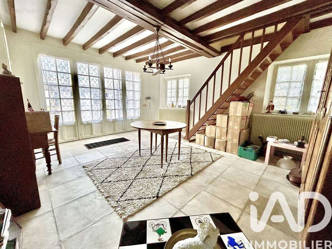 Photo 3 - Maison à FOUCHERES