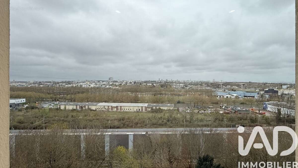 Photo 3 - Appartement à MONDEVILLE