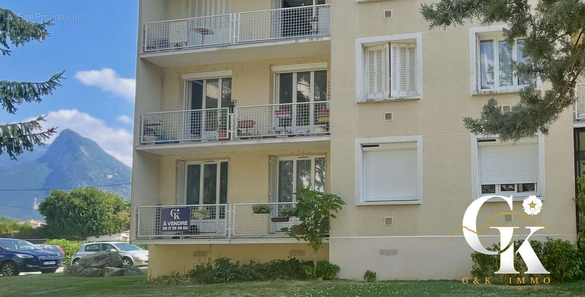 Appartement à SASSENAGE