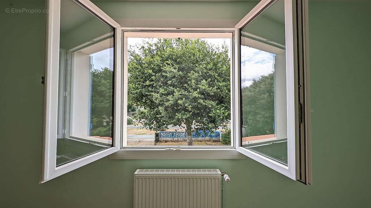 Maison à LES MATHES