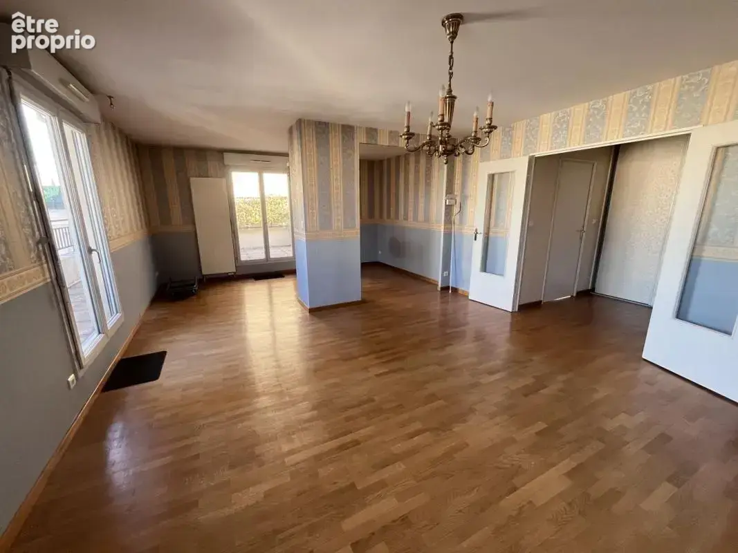 Appartement à LYON-4E