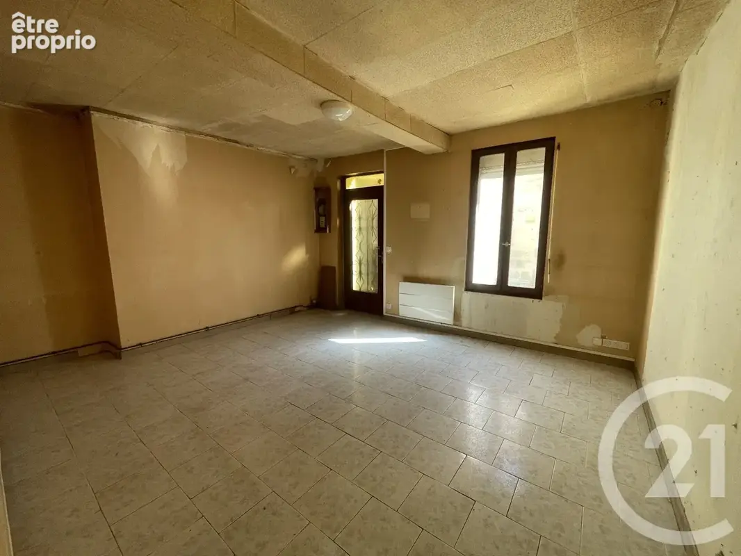 Maison 4 pièces 115 m² à vendre à Saint-Medard-De-Guizieres (33230) - photo 2