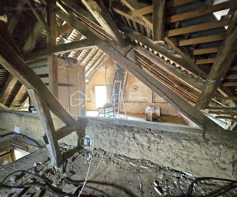 Maison au coeur de LA-CROIX-DU-PERCHE (28480) - photo 12