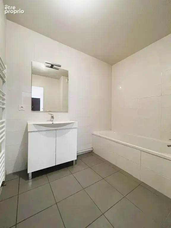 Appartement T3 terrasse et garage - photo 22