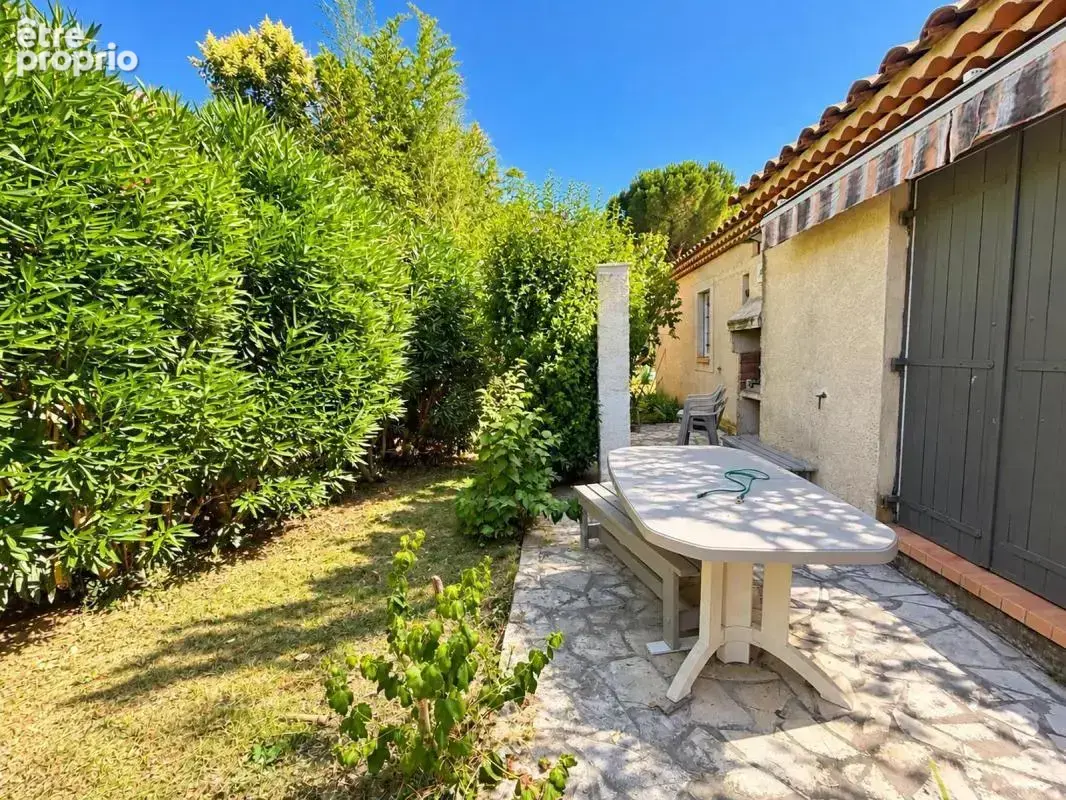 Maison plain pied nimes 93 m2 avec garage sur terrain de 424 m2 - photo 7