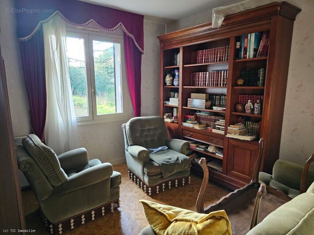 Maison à VERTEUIL-SUR-CHARENTE