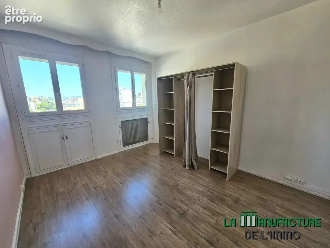 Saint etienne bergson cite du design - t4 au 7eme etage avec grand balcon - photo 10