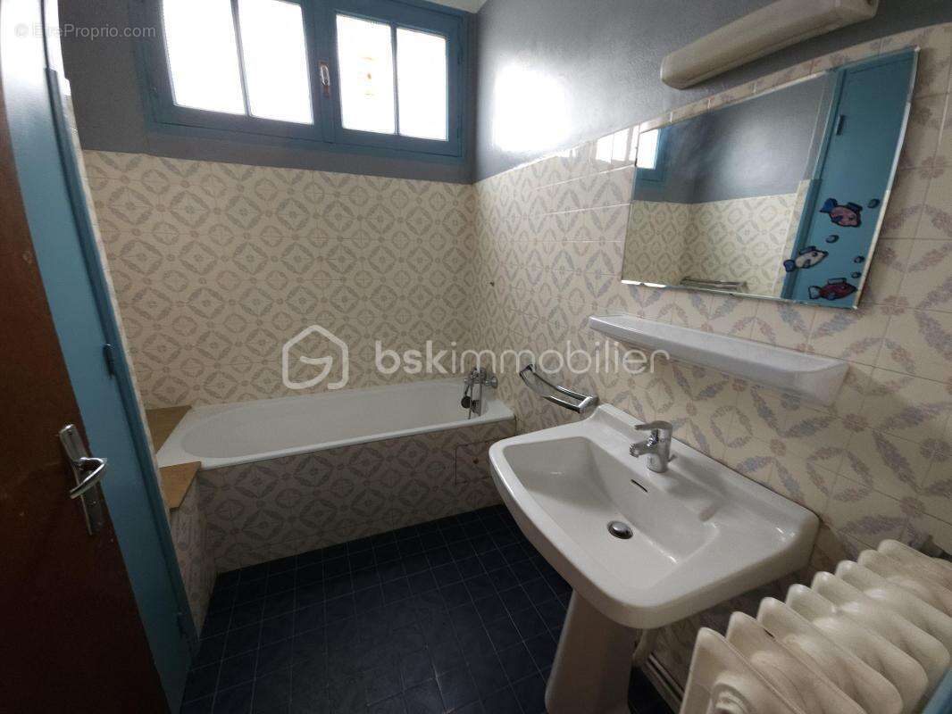 Maison 6 pièces  avec extérieur et grand garage - photo 11