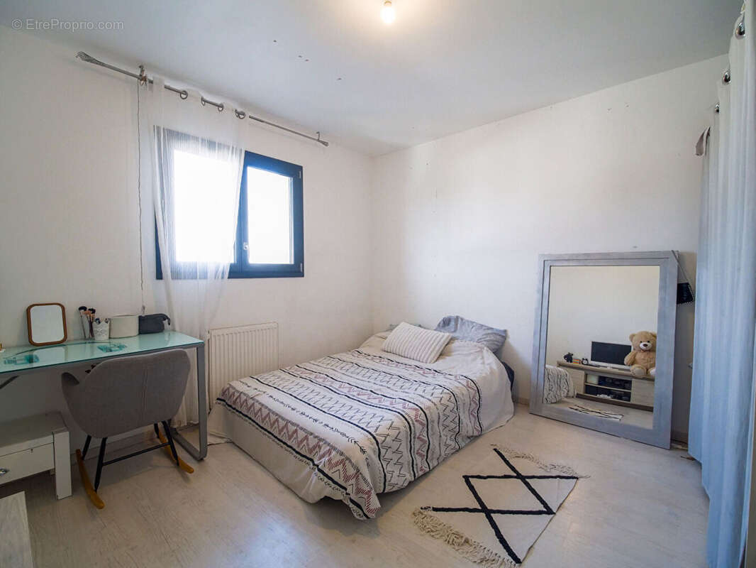 Maison à PARENTIS-EN-BORN