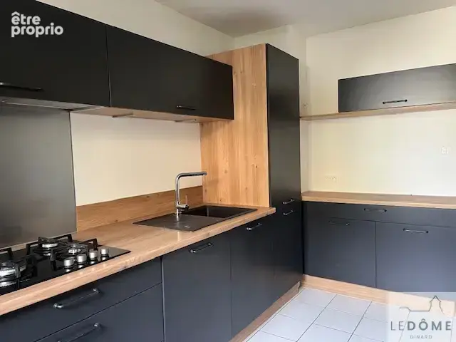 DINARD CENTRE   Appartement 70 m2   Terrasse et jardin privatif   Marché, commerces,  plage de l'Écluse à pied - photo 4