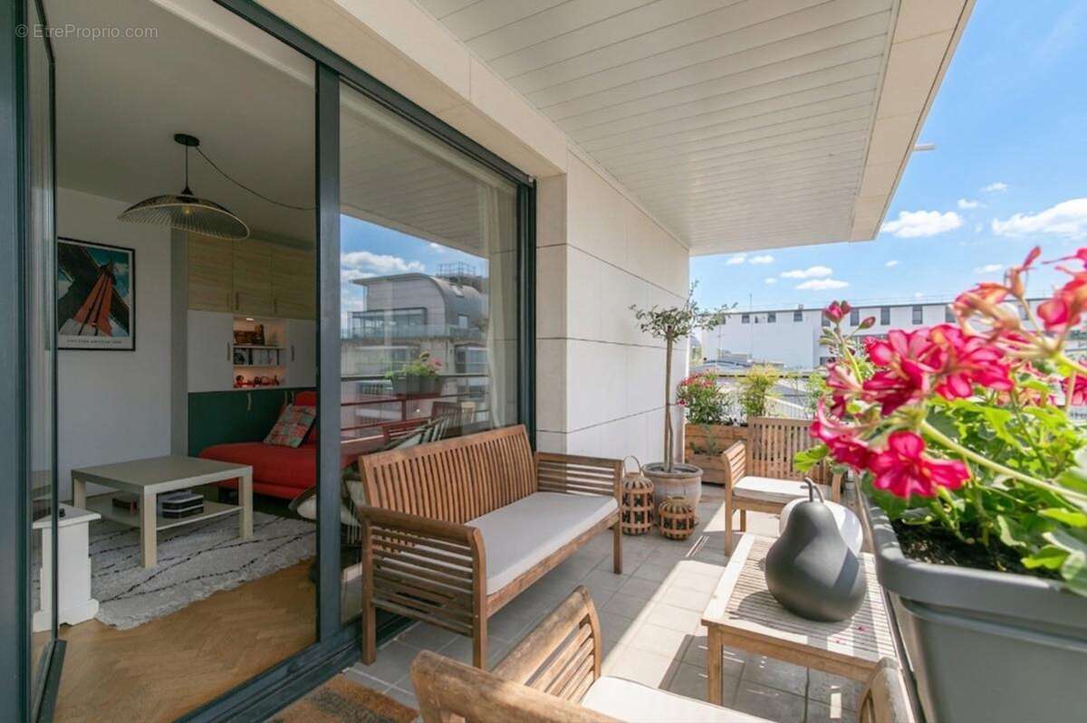 Appartement à PARIS-12E