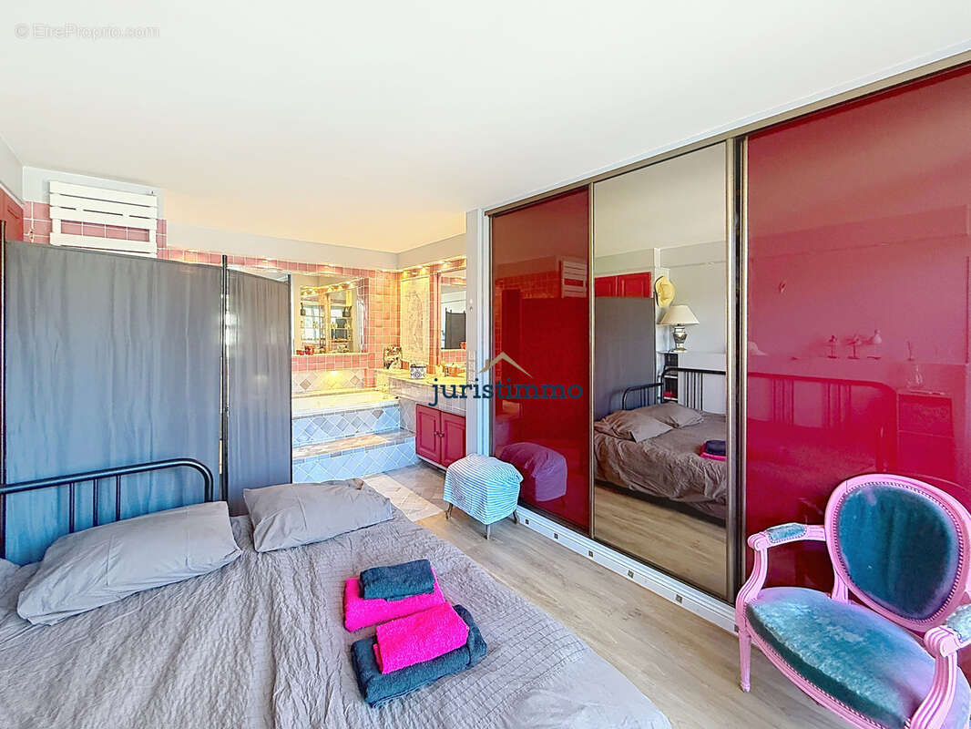 Maison à VAISON-LA-ROMAINE