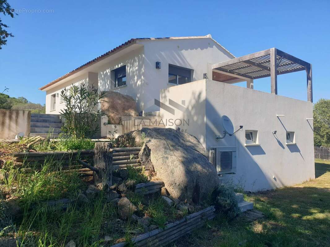 Maison à SOTTA