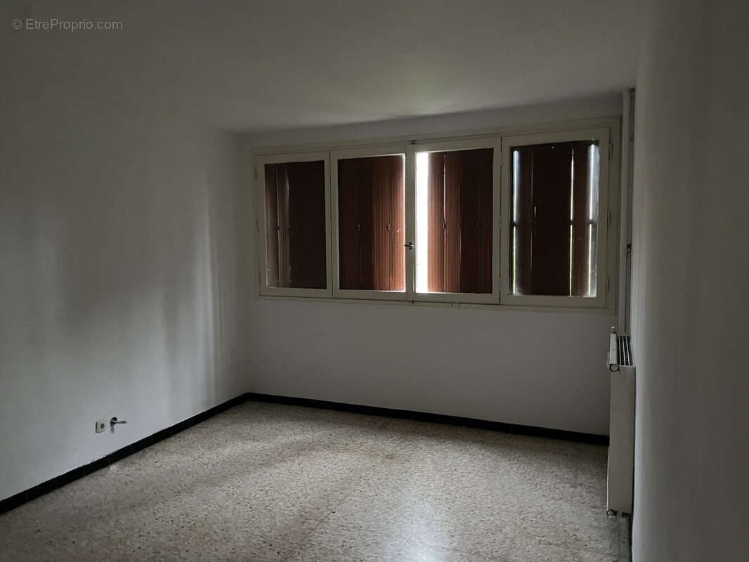 Appartement à MARSEILLE-15E