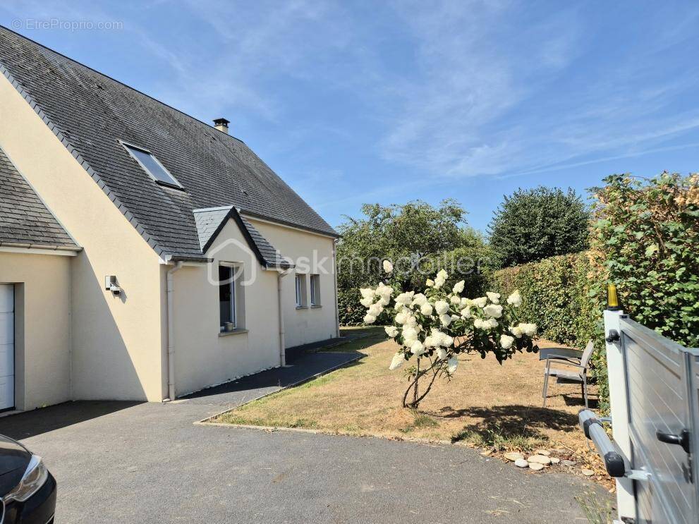 Maison à BALLEROY