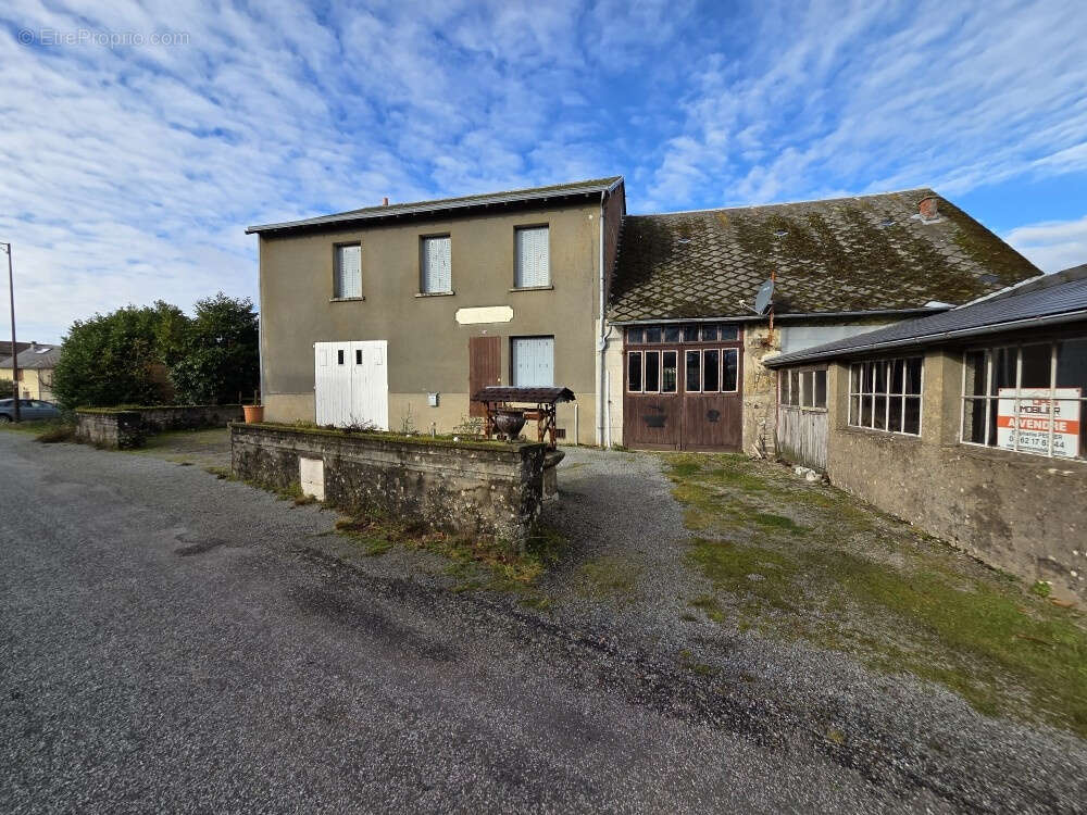 Maison à SAINT-GOUSSAUD