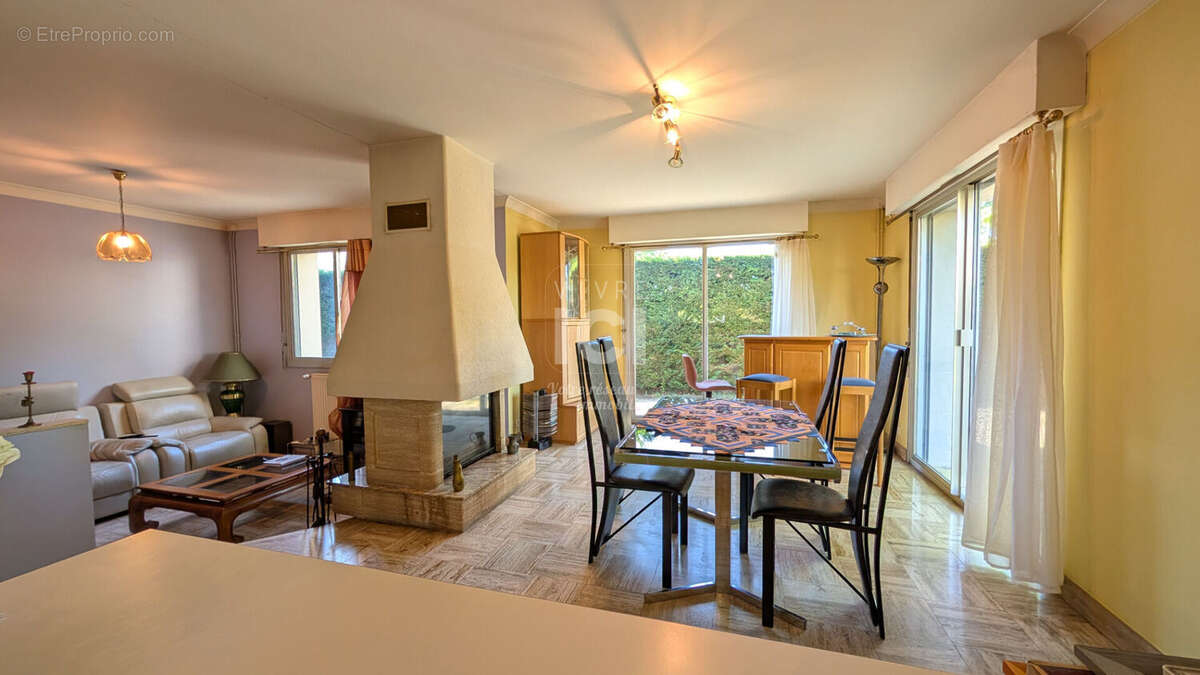 Maison à SAINT-MATHURIN-SUR-LOIRE