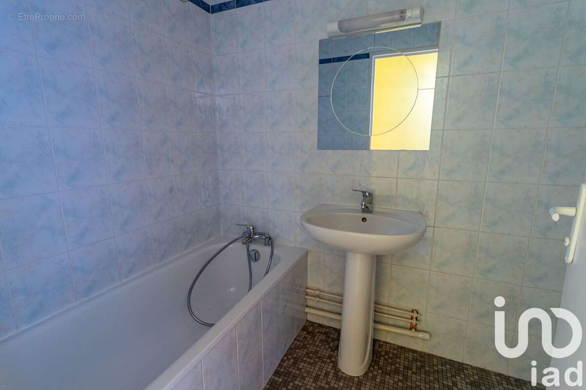 Photo 8 - Appartement à LYON-5E