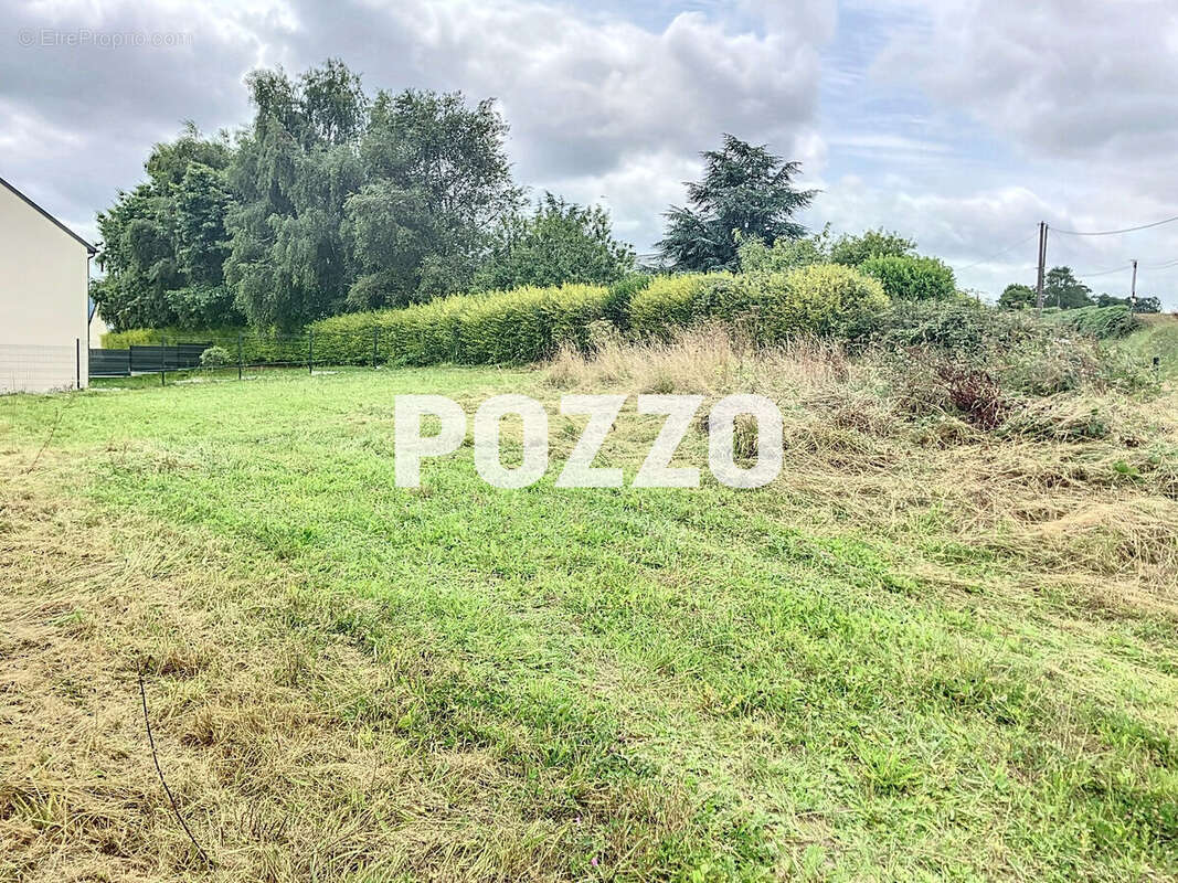 A VENDRE PARCELLE DE TERRAIN DE 729 m² env  proche de  Villers Bocage (14310) - photo 3