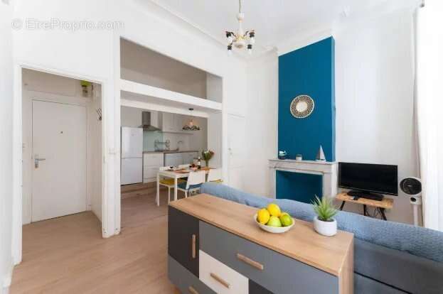 Appartement à MARSEILLE-2E