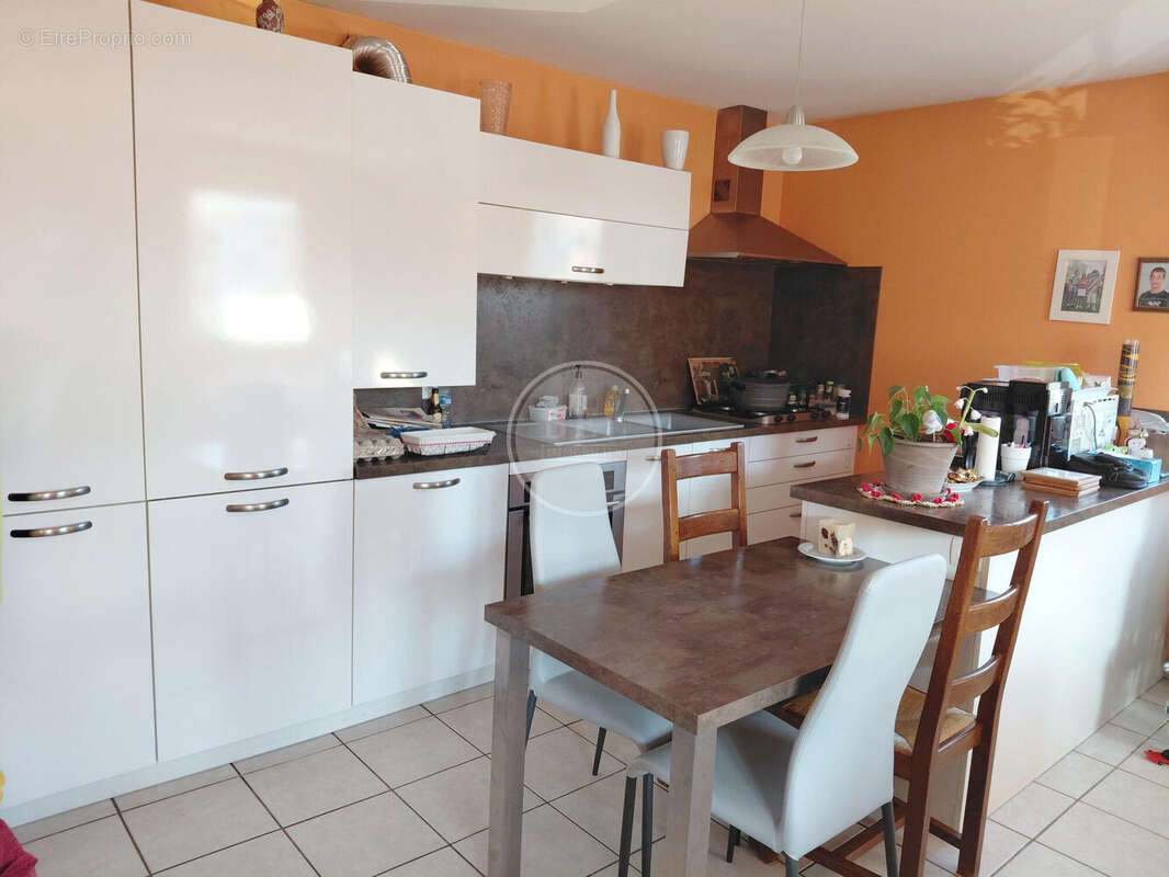 Appartement à SAINTE-FOY-L'ARGENTIERE