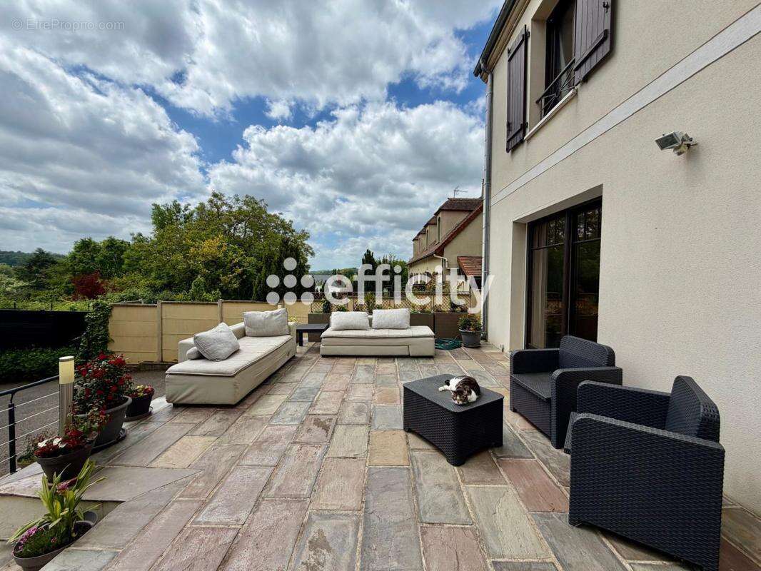 Maison 160 m² à Tessancourt-Sur-Aubette  - photo 18
