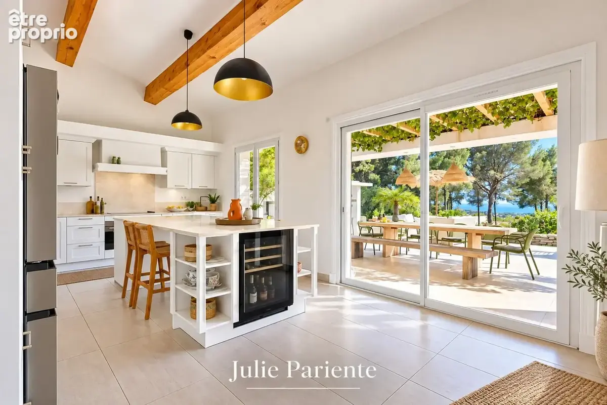 Propriété vue mer à vendre 6 pièces LA CIOTAT (13),1000 m2 terrain, piscine, pool house - photo 9