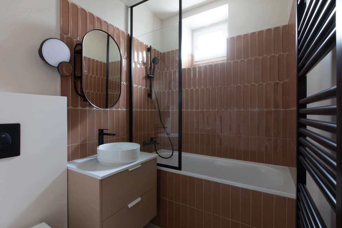 Appartement à PARIS-7E