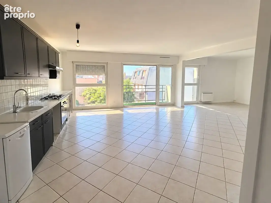 Appartement 4 pièces 71 m² à vendre à Noisy-Le-Grand (93160) - photo 3