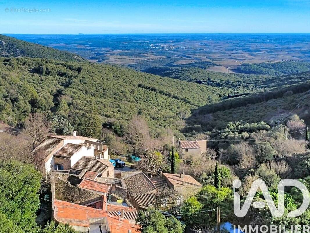 Photo 1 - Maison à CABREROLLES