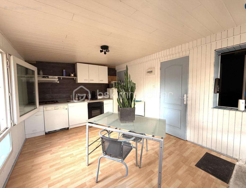 Maison à CHAMPAGNE-SUR-SEINE