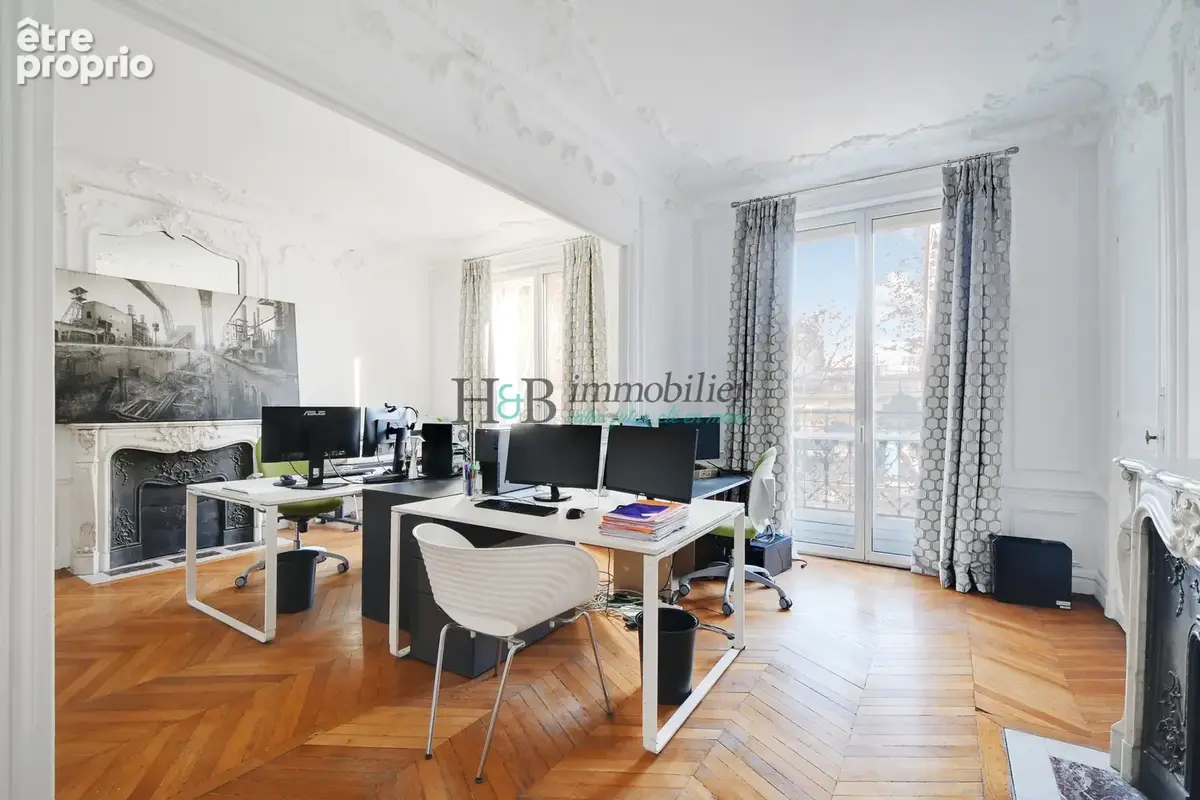 Alésia / 170m2 / Parquet Moulures Cheminées - photo 1
