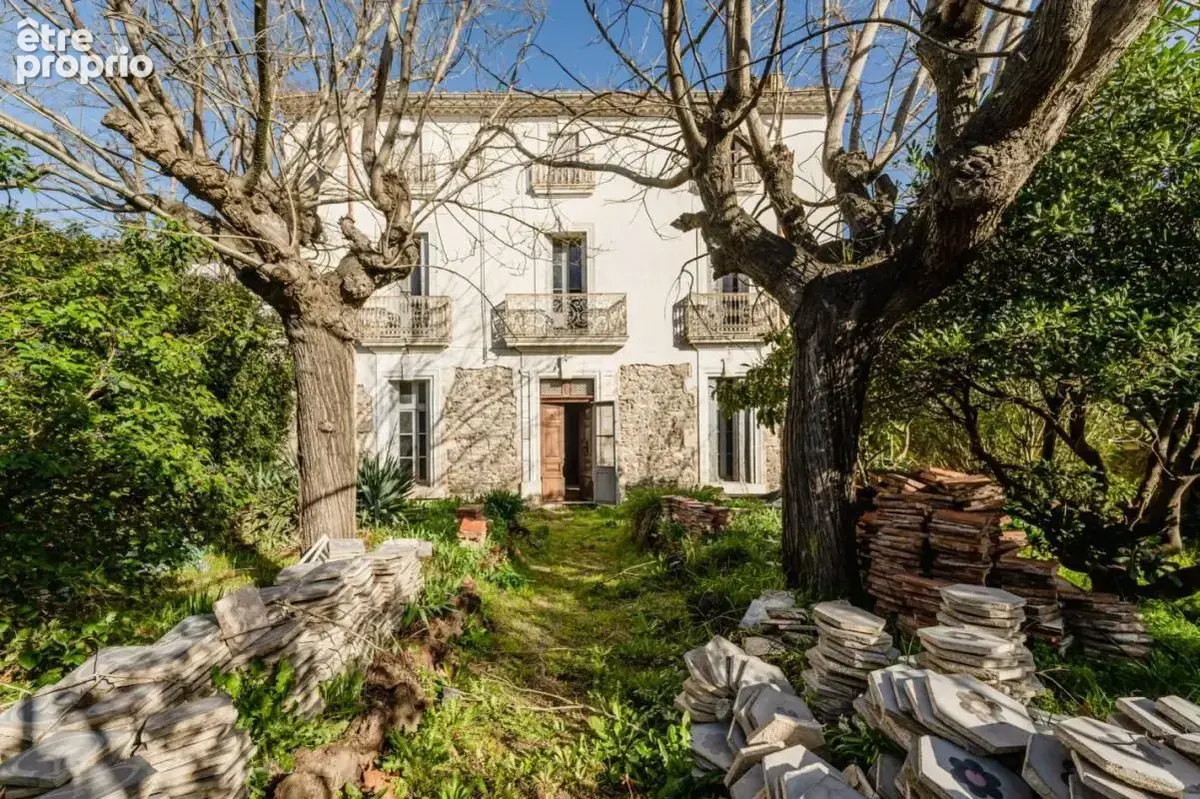 Maison 325 m² à Montblanc  - photo 1