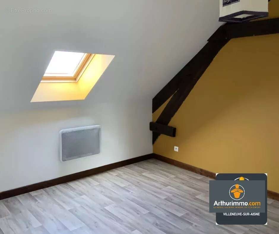 Appartement à BERRY-AU-BAC