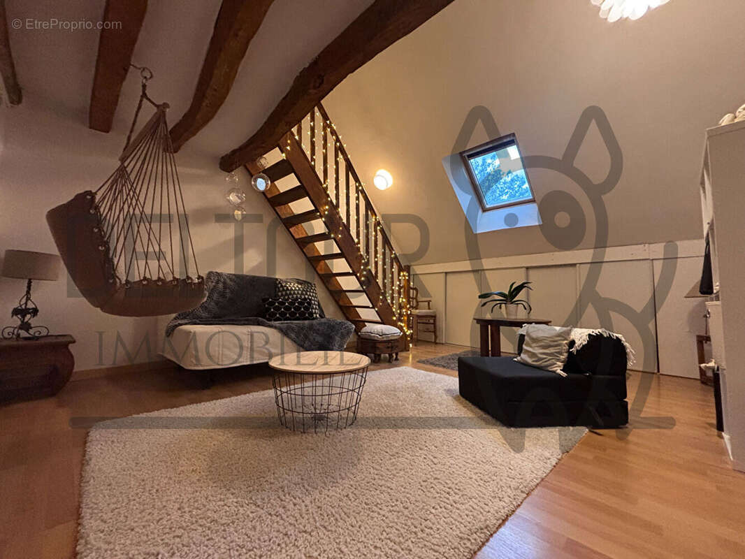 Maison à FAREMOUTIERS