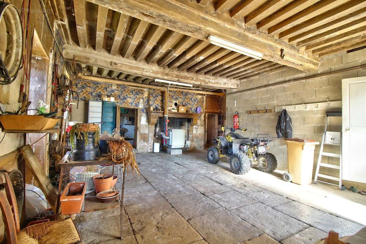 Maison à THENISSEY