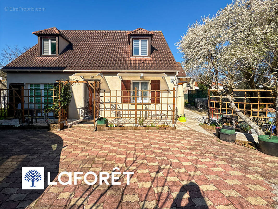 Maison à MORSANG-SUR-ORGE