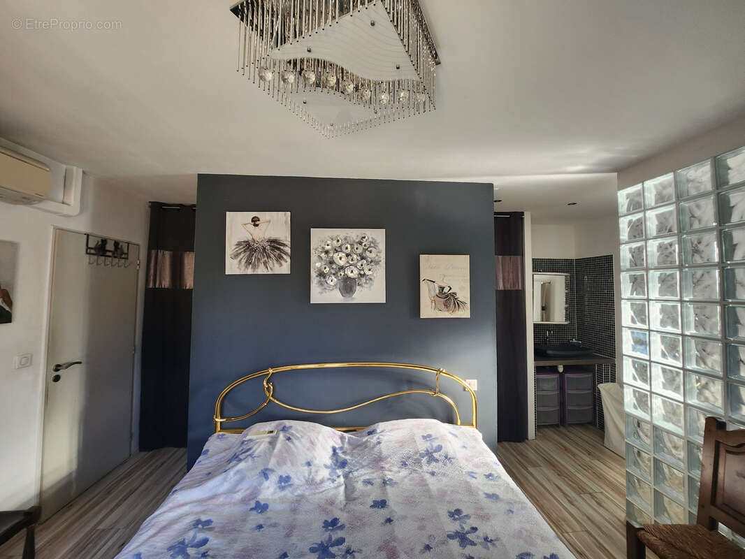 Maison à SAINT-MAXIMIN