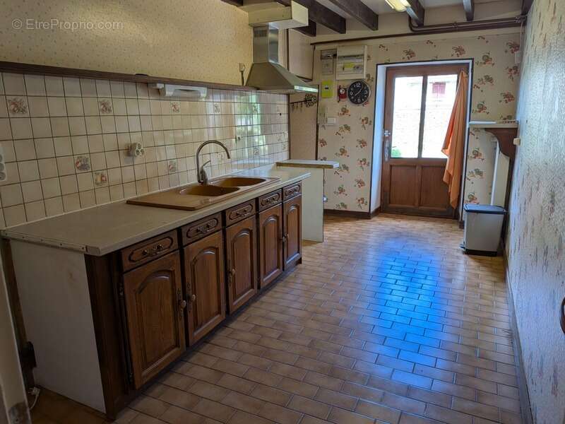 Maison de village de 5 pièces avec dépendances - photo 8